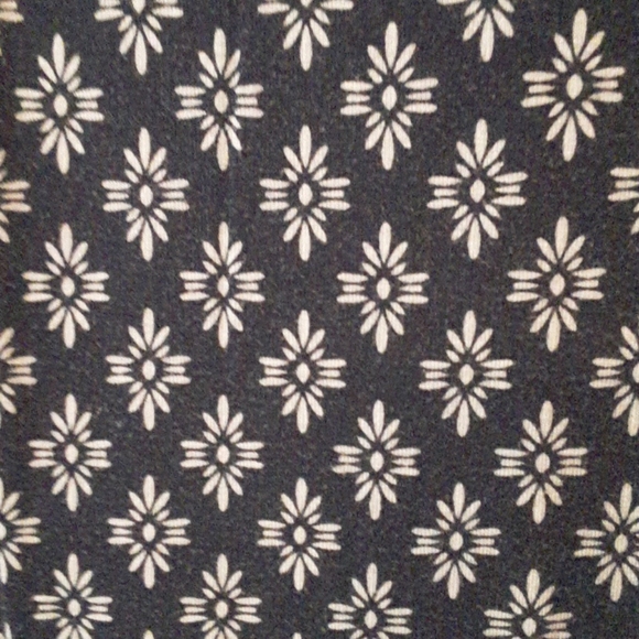 LIZ CLAIBORNE BRAND SKIRT/ MISSES PETITE XLARGE - Picture 2 of 5